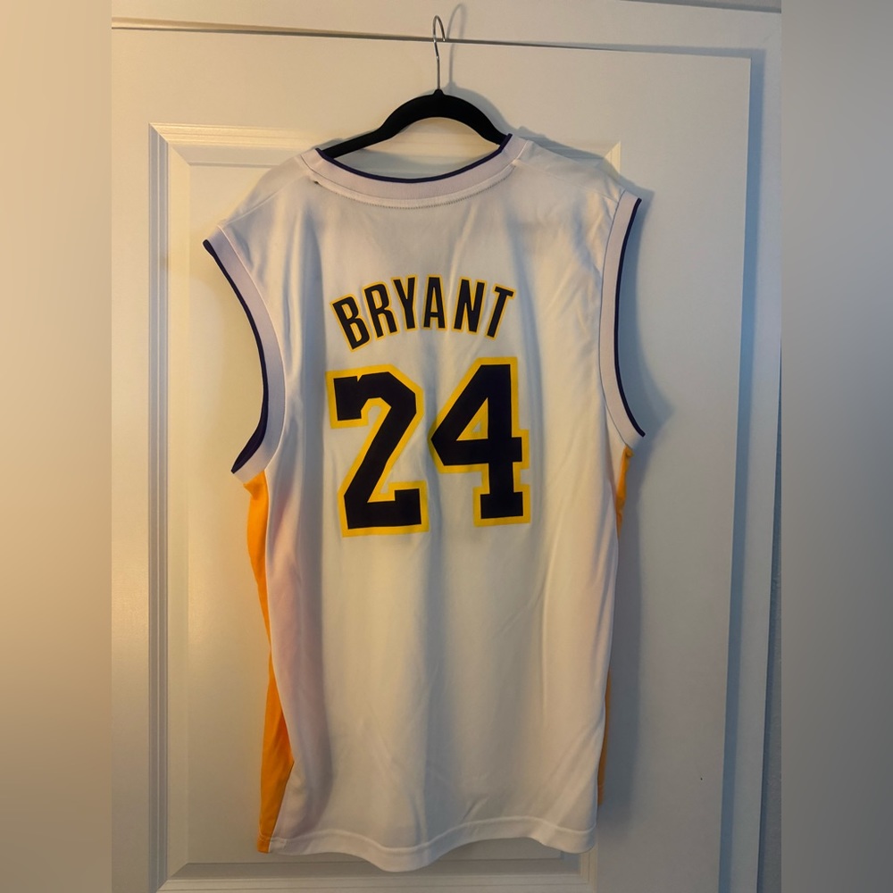 Kobe Bryant Lakers Jersey Men’s L